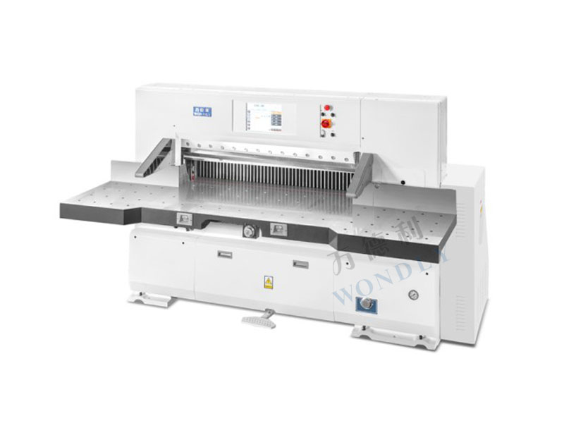 Hydraulic Program control Paper Cutting Machine